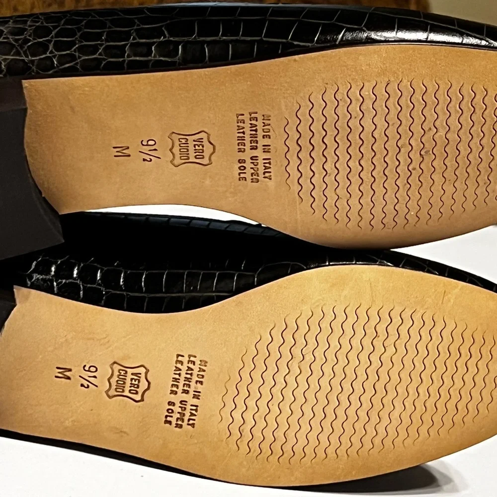 Vintage  Made In Italy Croc embossed Talbots flats Italy Size 9 1/2